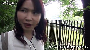 Preview 1 of Desi Shops - 【美人妻】鍛え抜かれたプロポーションの美人妻52歳。他人の竿に自我崩壊寸前。中出し強要セックス。