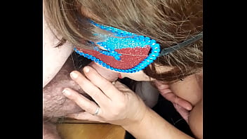 Preview 1 of Te En Latex - Me lo succhia fino a farmi impazzire,  e io le godo in bocca  mentre lei beve tutto il mio sperma.