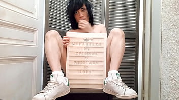Preview 4 of Calera Alabama - Vid&eacute_o de v&eacute_rification - Jon Arteen - Minet gay nu en chaussettes blanches et baskets Adidas Stan Smith
