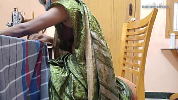 Preview 1 of Sanra Cruz - टेलर ने मेरी चूत का साइज़ किया बड़ा