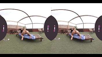 Preview 3 of Han Djob Pov Stockings - PORNBCN VR La joven Jade Presley se masturba al aire libre en la terraza y se corre a chorros por el suelo en realidad virtual 4K 3D | COMPLETO AQU&Iacute_-&gt_