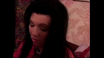 Preview 1 of Big Red Butt - Small blonde with a tight cunt is seduced to eat pussy on sofa by old housewife