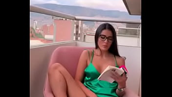 Preview 4 of Theafily Xxx - Qual o mome?
