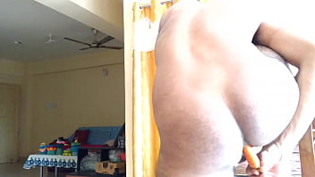 Preview 4 of Wwe Redwap Mevideos - Butt fucking with a carrot
