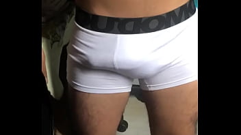Preview 1 of Barzzar Hd Mom Xxx Videos - Kacete do novinho t&aacute_ chamando