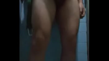 Preview 2 of Xxxx Dise Video - Sacando leche despu&eacute_s de hacer ejercicio