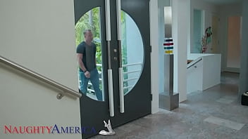Preview 1 of Full Saxy 2018 - Naughty America - Jennifer White gets neighbor&#039_s big cock
