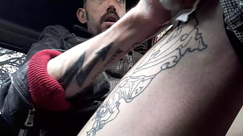 Preview 3 of Tight Teen Pussy Meets A Cock - Melvin C. Intento correrme en el coche