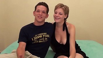 Preview 1 of Allemande Ggg - August takes the first time of his virgin girlfriend