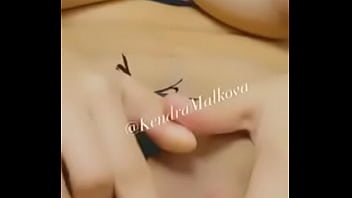 Preview 3 of Two Girls Fart Smell - KENDRA MALKOVA MEXICAN ACTRESS AND MODEL MASTURBATING