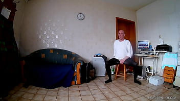 Preview 1 of Luxu 890 - Voll die Dicke eier  Goileglatze