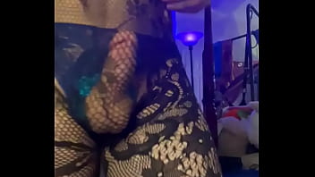 Preview 2 of Amateur Facial Pics - Sexy Rocker Boy Swings His Cock
