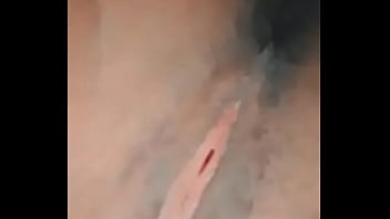 Preview 2 of Teen Sex Jajce - Perdendo a virgindade com desodorante