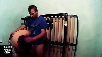 Preview 2 of Mobile Shops Sex - Un pepino una s&uacute_per paja y una corrida encima de la gorda