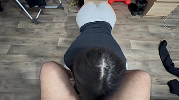 Preview 4 of Sex Video 2019 - latin curly hair girl likes to suck dick in the morning