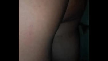 Preview 1 of Boobs Ka Doodh Piya Video - ABI,  ME LLENARON EL CULO DE LECHE EN UN BA&Ntilde_O PUBLICO