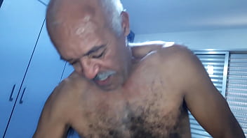 Preview 2 of Sauna Nak Nain - Coroa Roludo Fodendo o Neg&atilde_o Parte 3