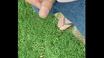 Preview 3 of Video Porno Mama Con Hijo - Outdoor piss