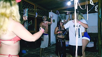 Preview 3 of Beeten And Raped - Carnaval clandestino 2021 PRIMEIRA PARTE  SE ESCREVE NO CANAL E COMENTA NO VIDEO