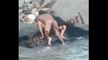 Preview 1 of 80 Saal Ki Hd Video - Sexo na praia grande