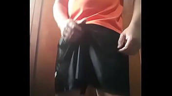 Preview 1 of Angry Milf Accidental Creampie - Cal&ccedil_&atilde_o de Futebol Rhumell - Tava de bobeira em casa e fiz para os putos