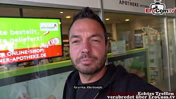 Preview 1 of Dog And Girl Sexe Video - 18 j&auml_hrige deutsche amateur schlampe abgeschleppt bei Sextreffen ohne kondom EROCOM DATE