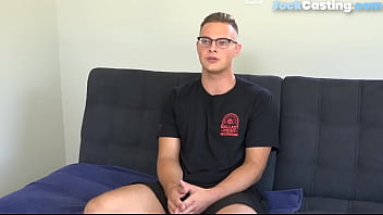 Preview 1 of Francoise Boufhal Tight Ass - Nerdy casting otter masturbates on the couch