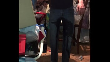 Preview 3 of Red Cayn - Piss desperation in jeans