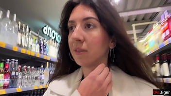 Preview 4 of Fucking My Friends Mom - Wife Cheats her Husband in the Entrance and walks on Public with Cum on Face - Cumwalk