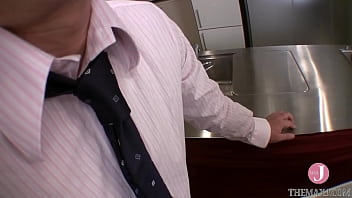 Preview 1 of Homemade Cumshot Movies - 超絶かわいいギャルにオリーブオイルをぶっかける！- 水野 つかさ [HODV-20632]