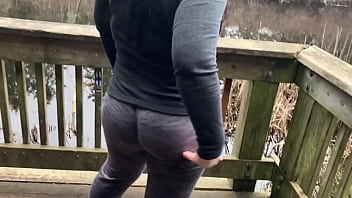 Preview 3 of Comendo A Prof - Succulent Booty Wedgie On Public Place