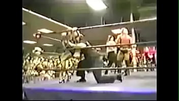 Preview 3 of Deutscher Middionary - Spanking in Women&#039_s Pro Wrestling
