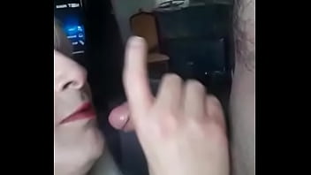 Preview 4 of Raped Creampied - Chupei o pau do vovozinho do meu vizinho at&eacute_ querer fuder me cu e encher de porra!!