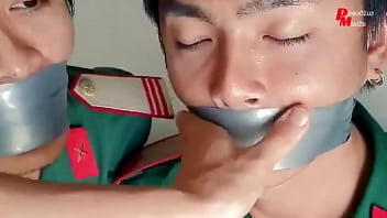 Preview 2 of Cugina Ti Rompo Il Culo - Police &amp_ Soldier get tricked into having gay sex when they casting