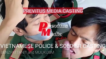 Preview 1 of Cugina Ti Rompo Il Culo - Police &amp_ Soldier get tricked into having gay sex when they casting