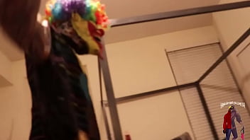 Preview 4 of Chetteing Masaje - When the pussy so good you start dancing