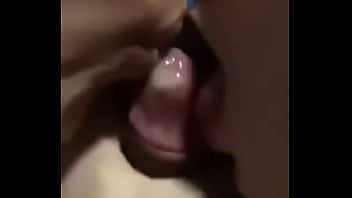 Preview 2 of Cutie Jenna Fox - 2 em gi&agrave_nh nhau c&acirc_y c&agrave_ lem