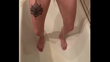 Preview 3 of Hitchhicker Porn - just a quick piss session