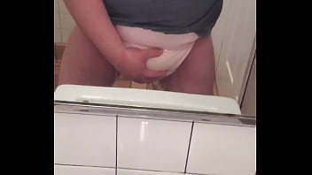 Preview 3 of Lana Xxxvedio Hd - Bathroom diaper