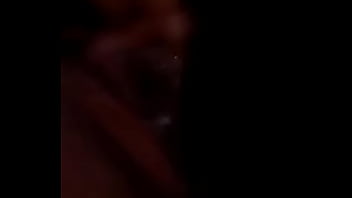 Preview 3 of Porexxx - Pel&iacute_culas porno en espa&ntilde_ol Greisy khuk se masturba para mi mientras est&aacute_ en la casa de su pap&aacute_  Vicktor le gusta ver porno de lesbianas