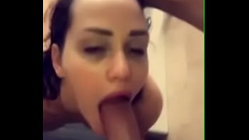 Preview 2 of Europian Sex Video - prima me chupa la verga