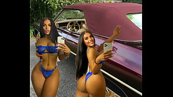Preview 2 of Gween Great - Big black booty