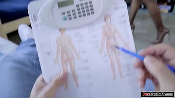 Preview 1 of In Fader - Russian milf teaches anatomy to stepson