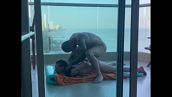 Preview 3 of Teen Boy Fuck By Tusion Teacher - Sur un balcon &agrave_ Carthagene,  une jeune &eacute_tudiante se fait remplir son jolie petit cul !