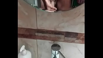 Preview 1 of Asian Girl Prostate Massage - Chileno caliente