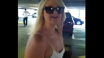 Preview 2 of Snilevni Xxx Com - Coxxx Model Ivy Lace on her way to a Bukkake.