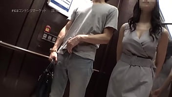 Preview 2 of My Husband Two Wife - 《個人撮影》美人カリスマモデル不倫映像流出　元J●専属巨乳モデルが白昼大物Pとの密会で中出し浮気（初・流出）