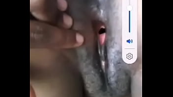 Preview 2 of Xxx Suuny Leone - She&#039_s playing with her beautiful pussy hole,  imomosi elimnandi