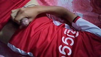 Preview 3 of Injection Hip Fat Girl Xnxxx - Football player solo