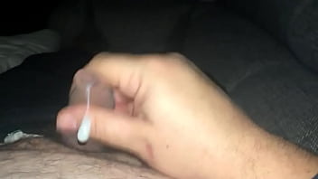 Preview 2 of Sunny Finger Xnx - Sperma da bere dal cazzo moscio orgasmo
